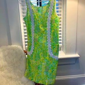 Lilly Pulitzer shift dress size 6